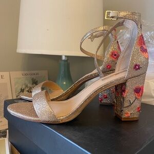 INC International Concepts glittery Gold heels